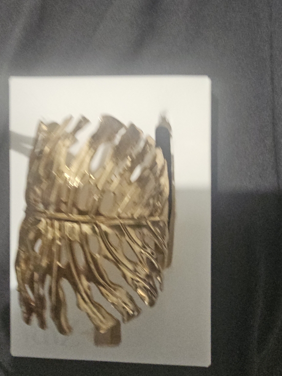 Zara Sculpted Gold Leaf Cuff Bracelet - Picture 4 of 4